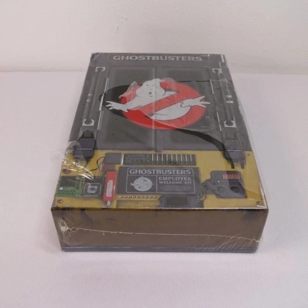 Doctor Collector Ghostbusters Employee Welcome Kit NEW SEALED Decorative Ghost